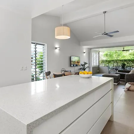 Noosa Gem! Walking Distance To Cafes - Shops - Sunshine Beach And Dog Beach Exterior photo